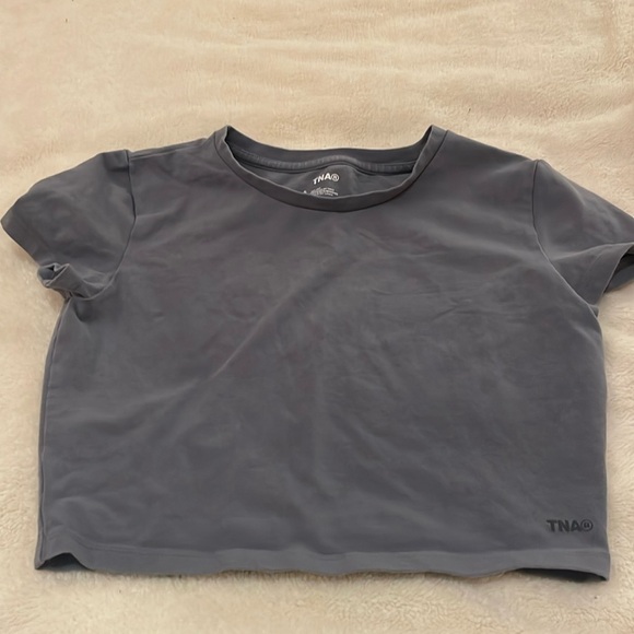 TNA dark gray stretchy crop top short sleeve size S - Picture 1 of 4